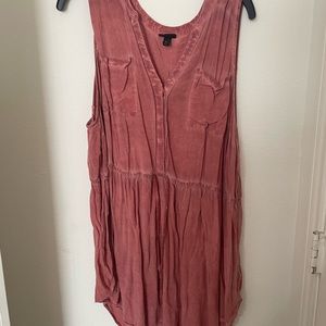 Torrid acid washed red tank